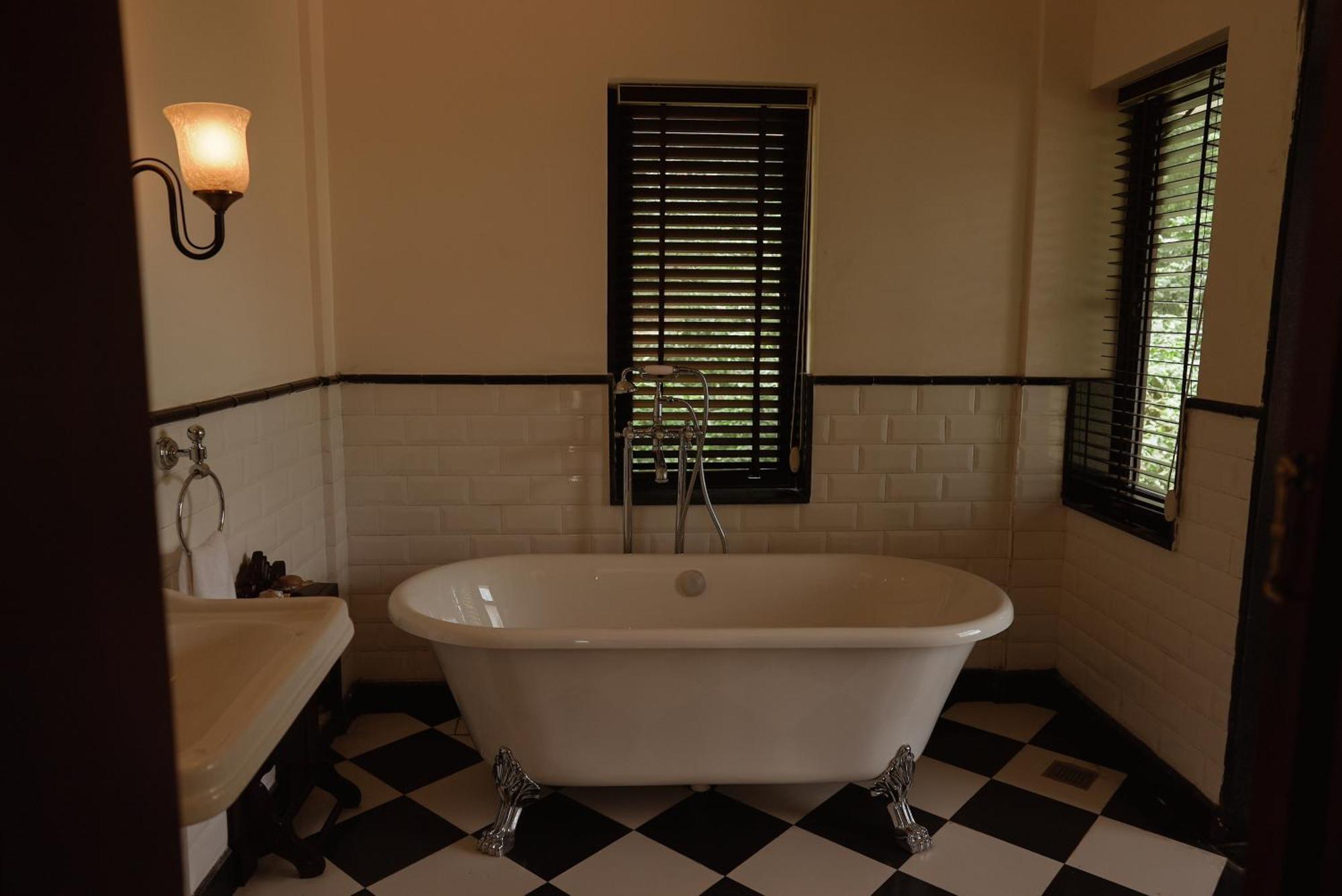 Old Kent Estates & Spa, Coorg Suntikoppa 外观 照片